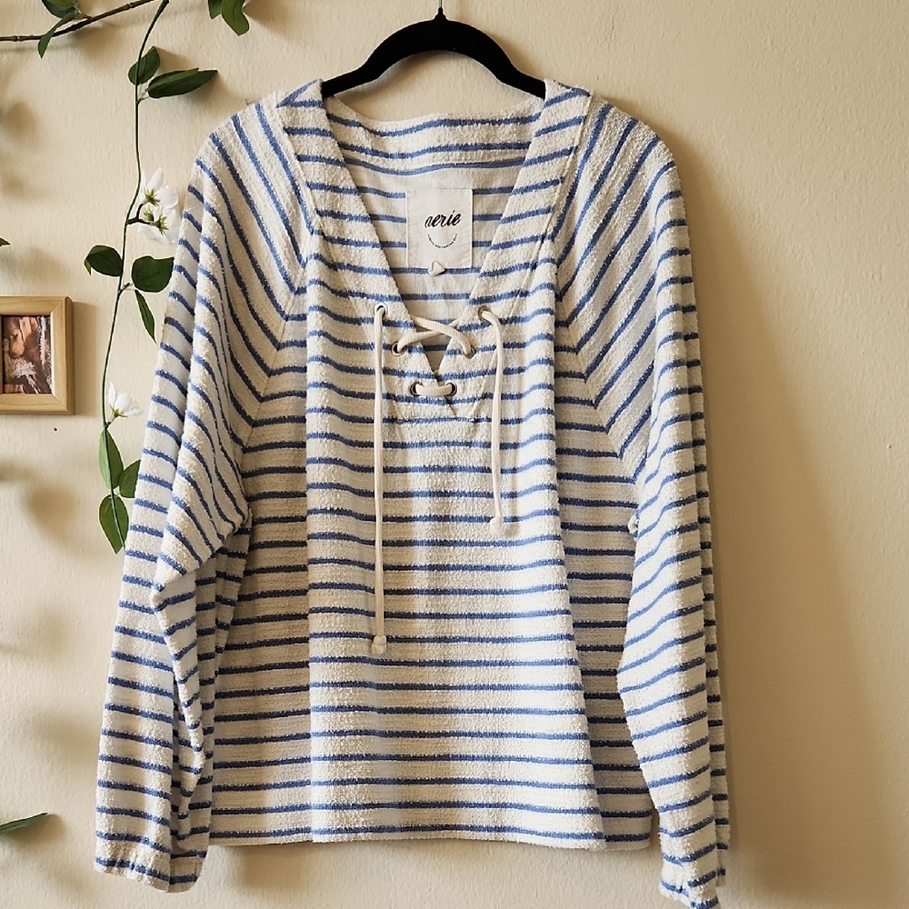 aerie - Like New Soft Muslin Lace Up Sweatshirt - M
